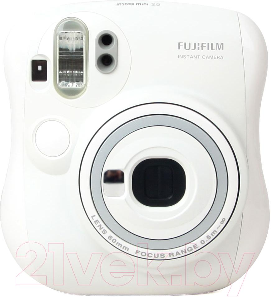 Фотоаппарат с мгновенной печатью Fujifilm